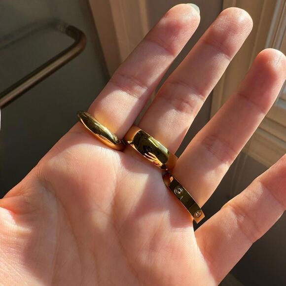 Bundle Gold Rings (SIZE 6) - Picture 3 of 3